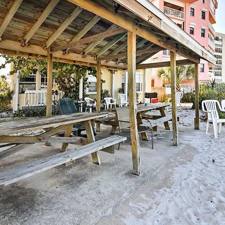 Indian Shores Cottage With Cabana - Steps To Beach! Clearwater Beach Exterior photo