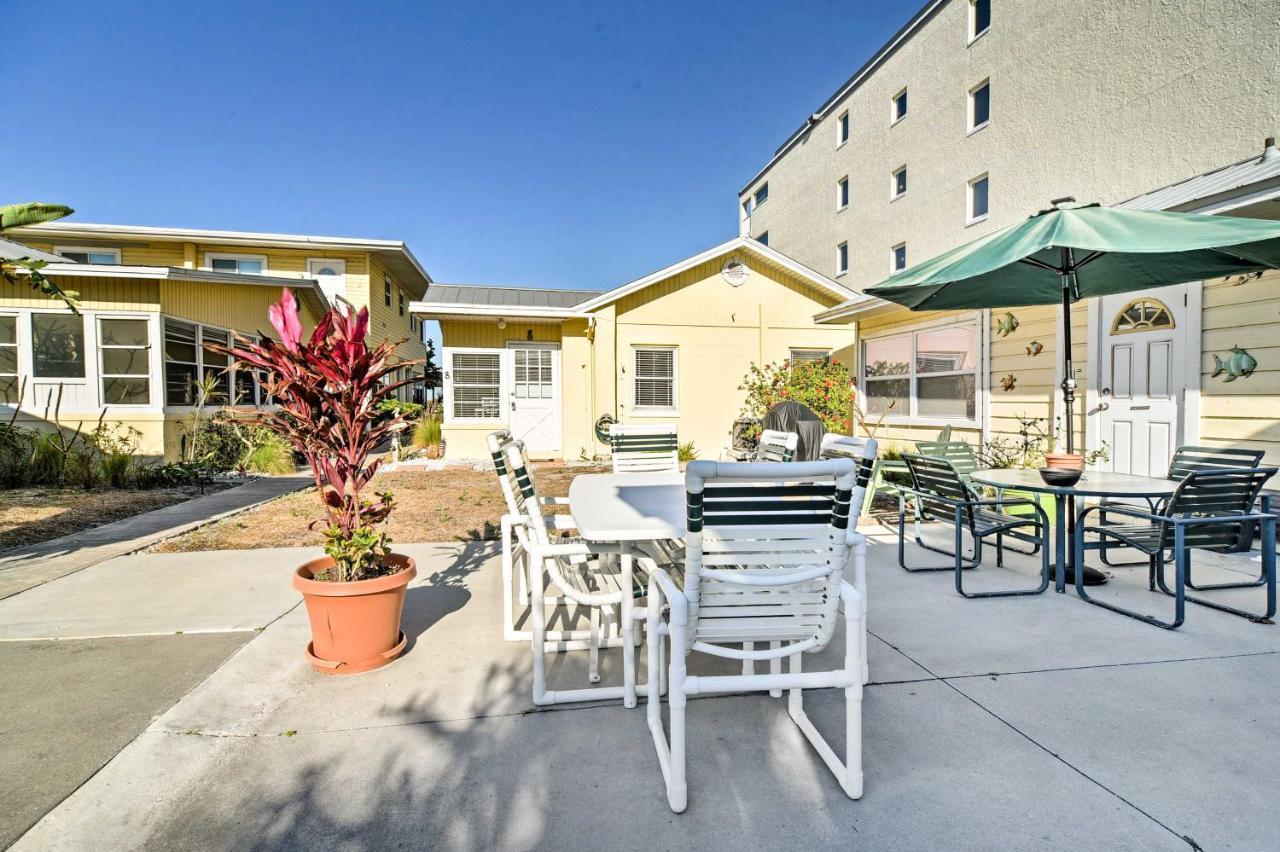 Indian Shores Cottage With Cabana - Steps To Beach! Clearwater Beach Exterior photo