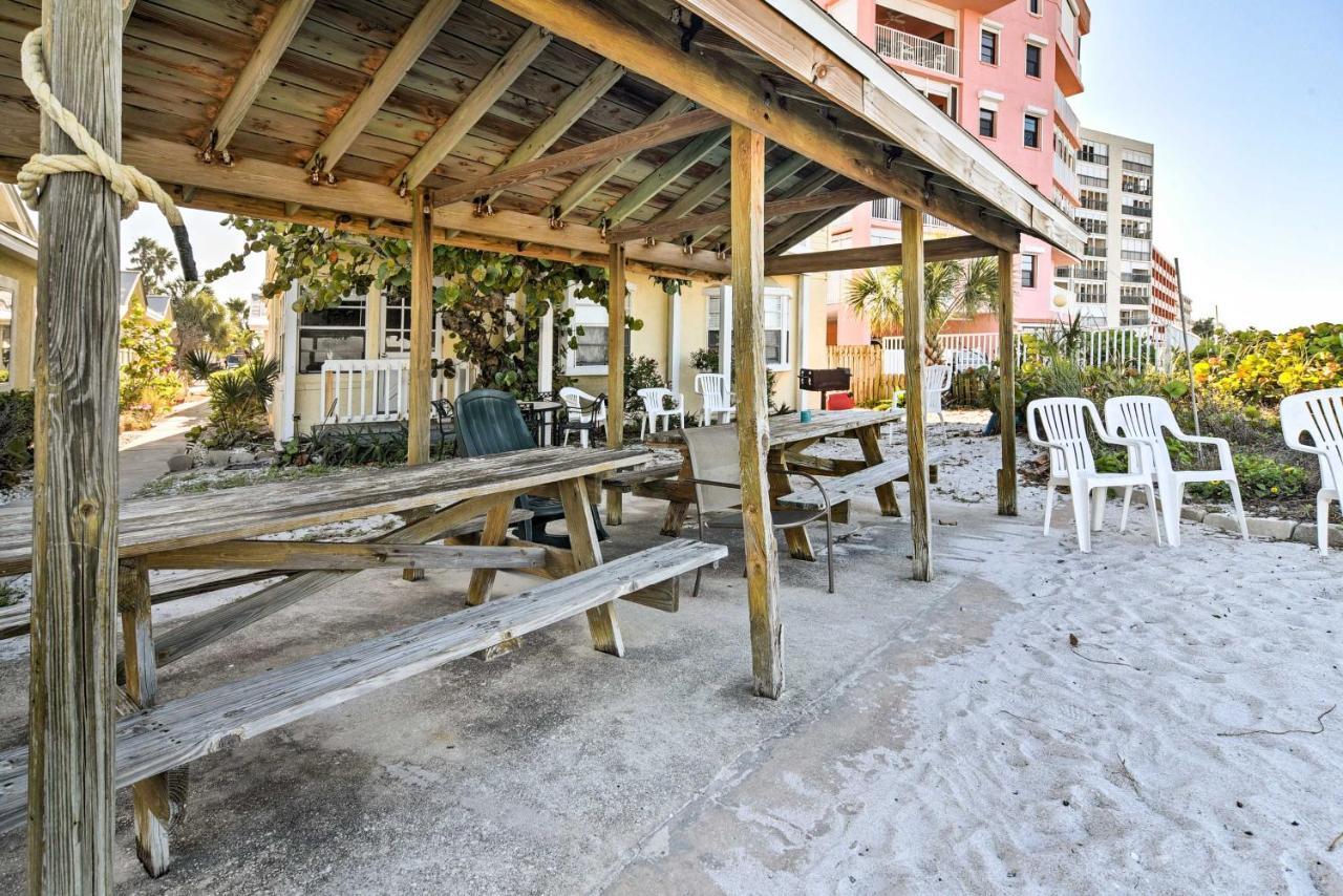 Indian Shores Cottage With Cabana - Steps To Beach! Clearwater Beach Exterior photo