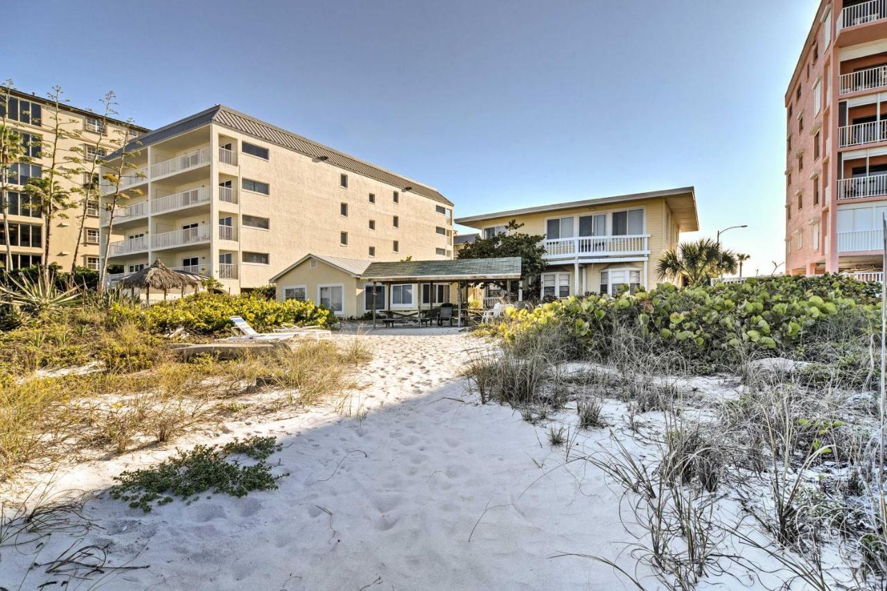 Indian Shores Cottage With Cabana - Steps To Beach! Clearwater Beach Exterior photo