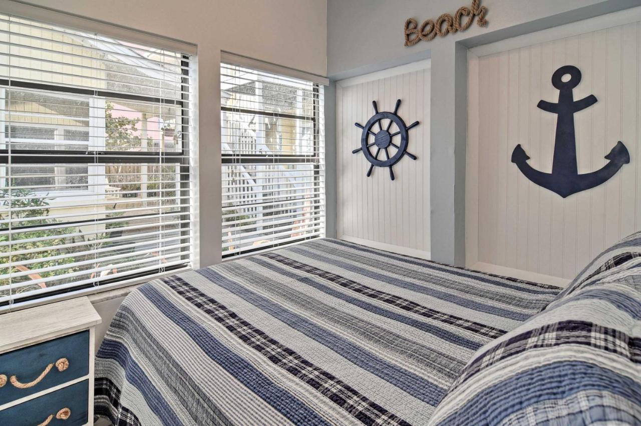 Indian Shores Cottage With Cabana - Steps To Beach! Clearwater Beach Exterior photo